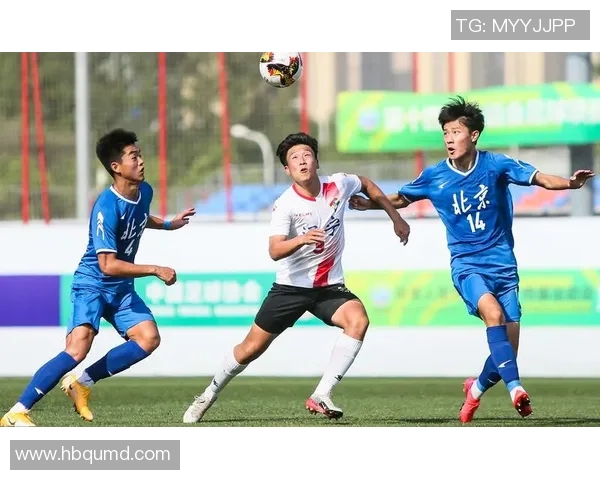 深入分析北京足球队阵地战战术特点与执行策略