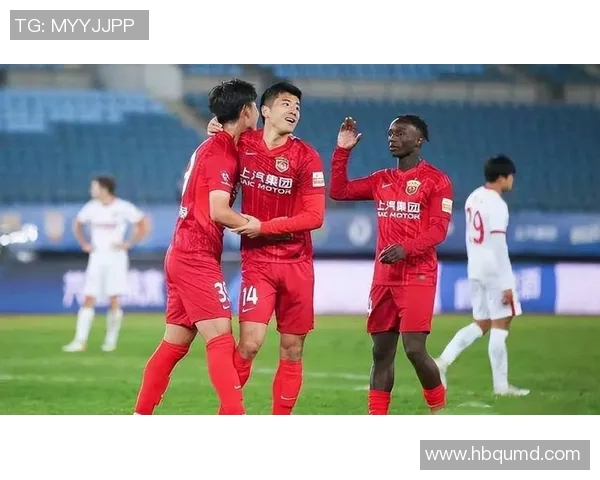 上海篮球队在邀请赛中以67分稳居积分榜首位展现强大实力